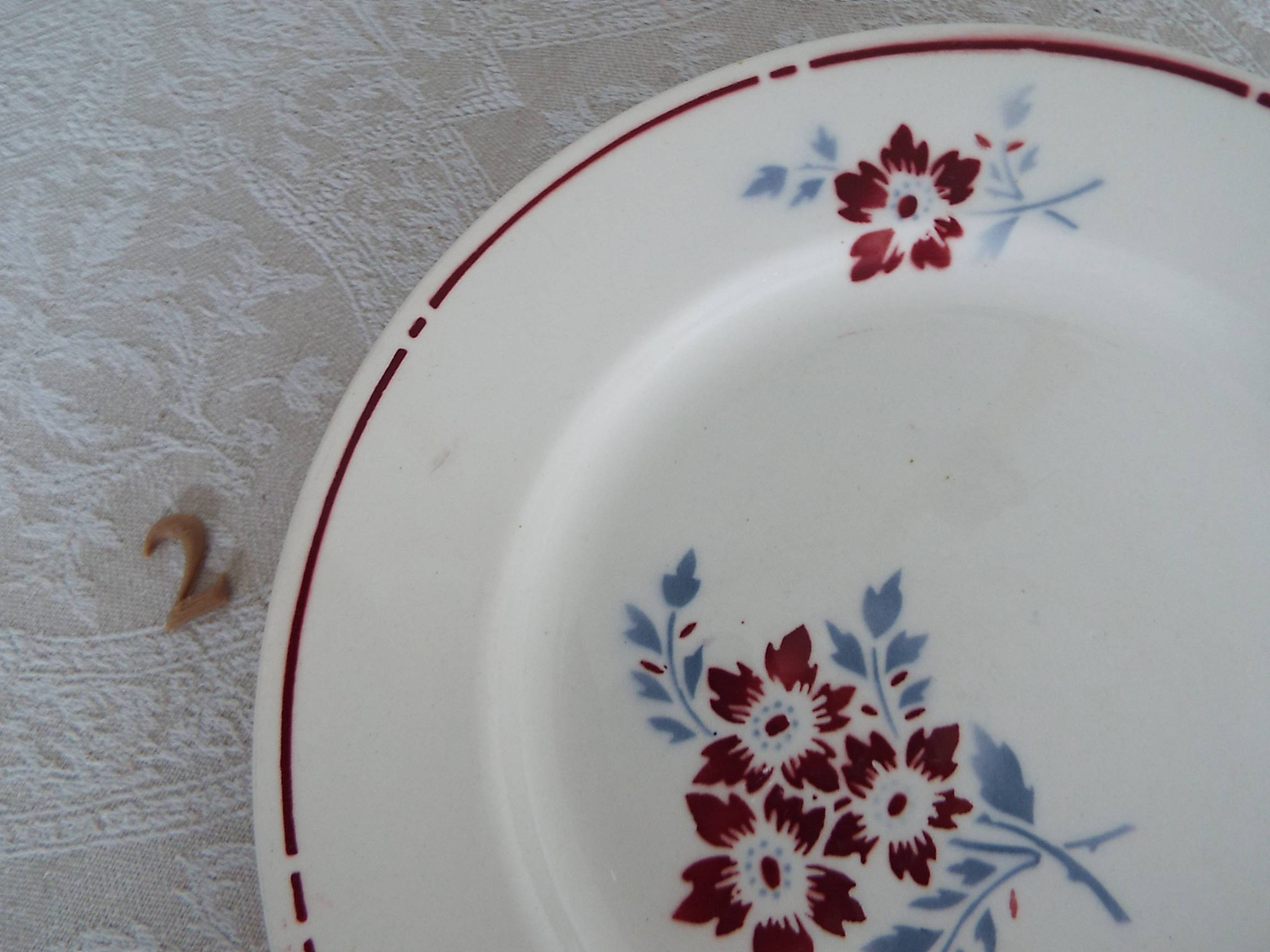 Set of 4 flat plates Moulin des Loups Victor