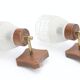 Paire d'appliques murales en bois et verre