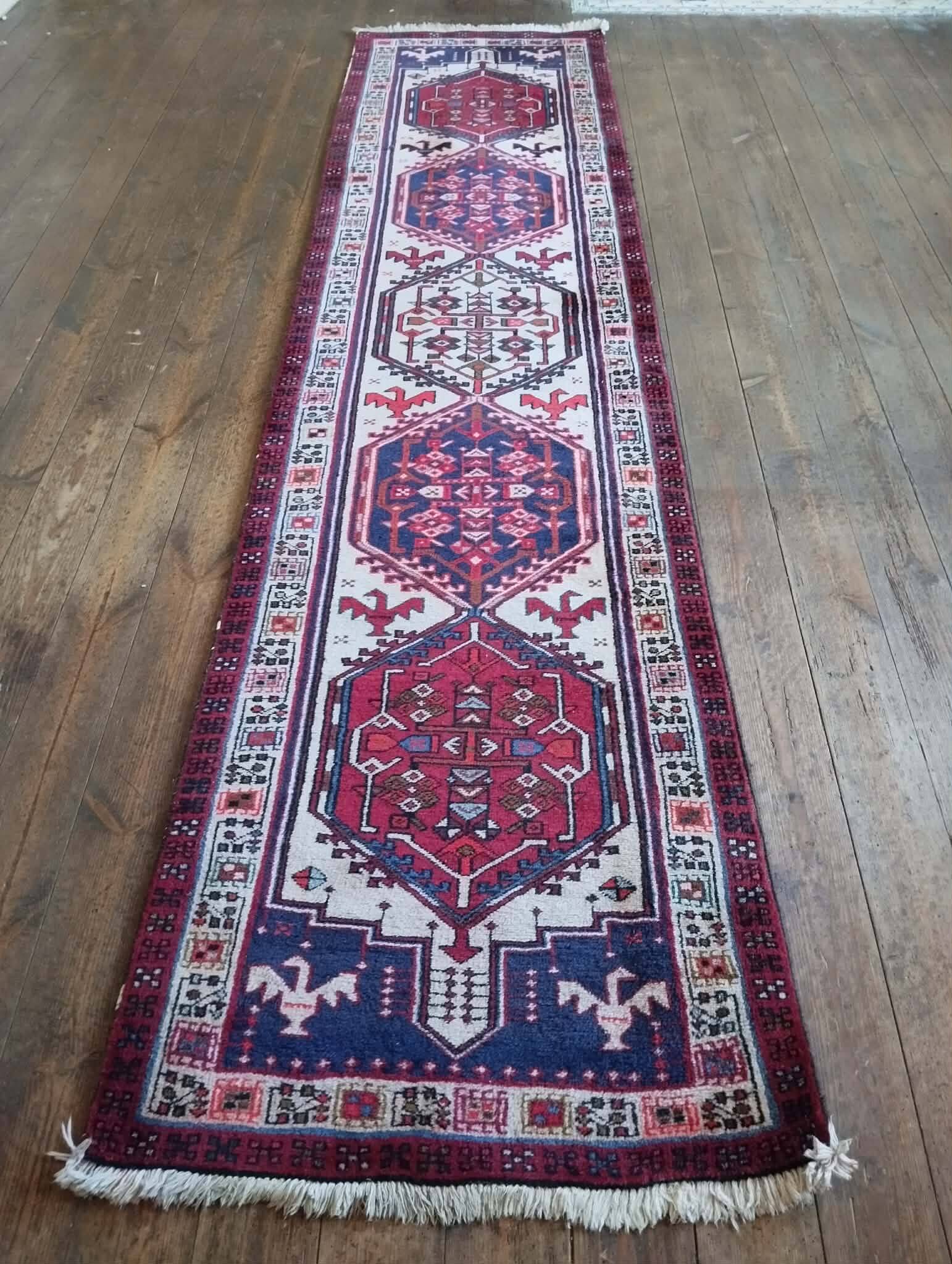 Handmade Persian Heriz hallway rug 295x70cm