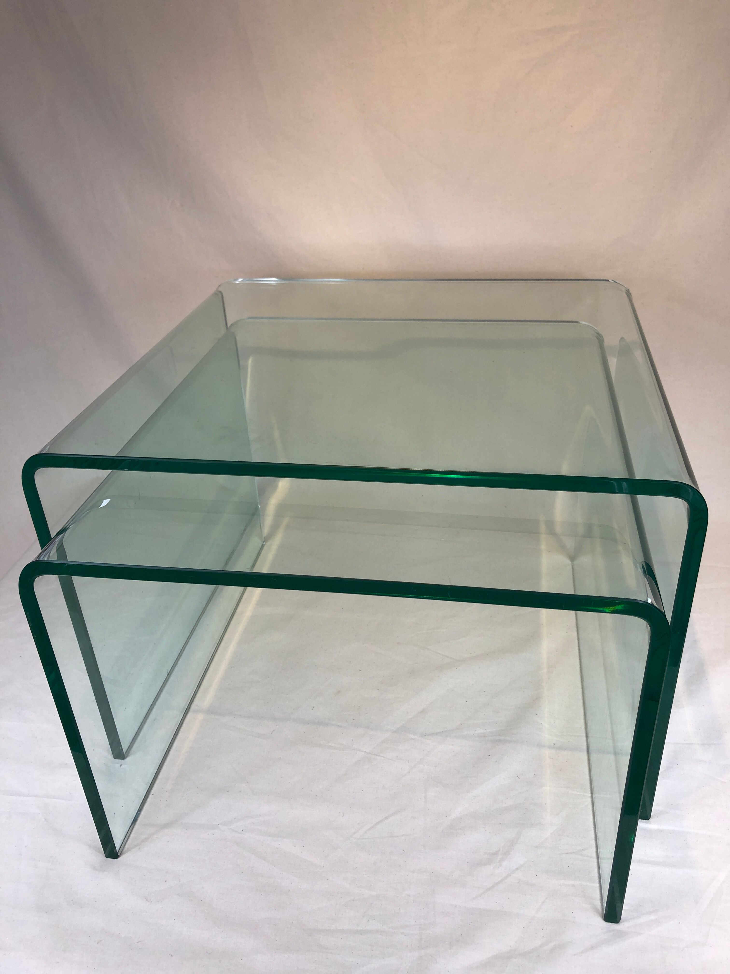 Set 2 glass nesting tables 1980