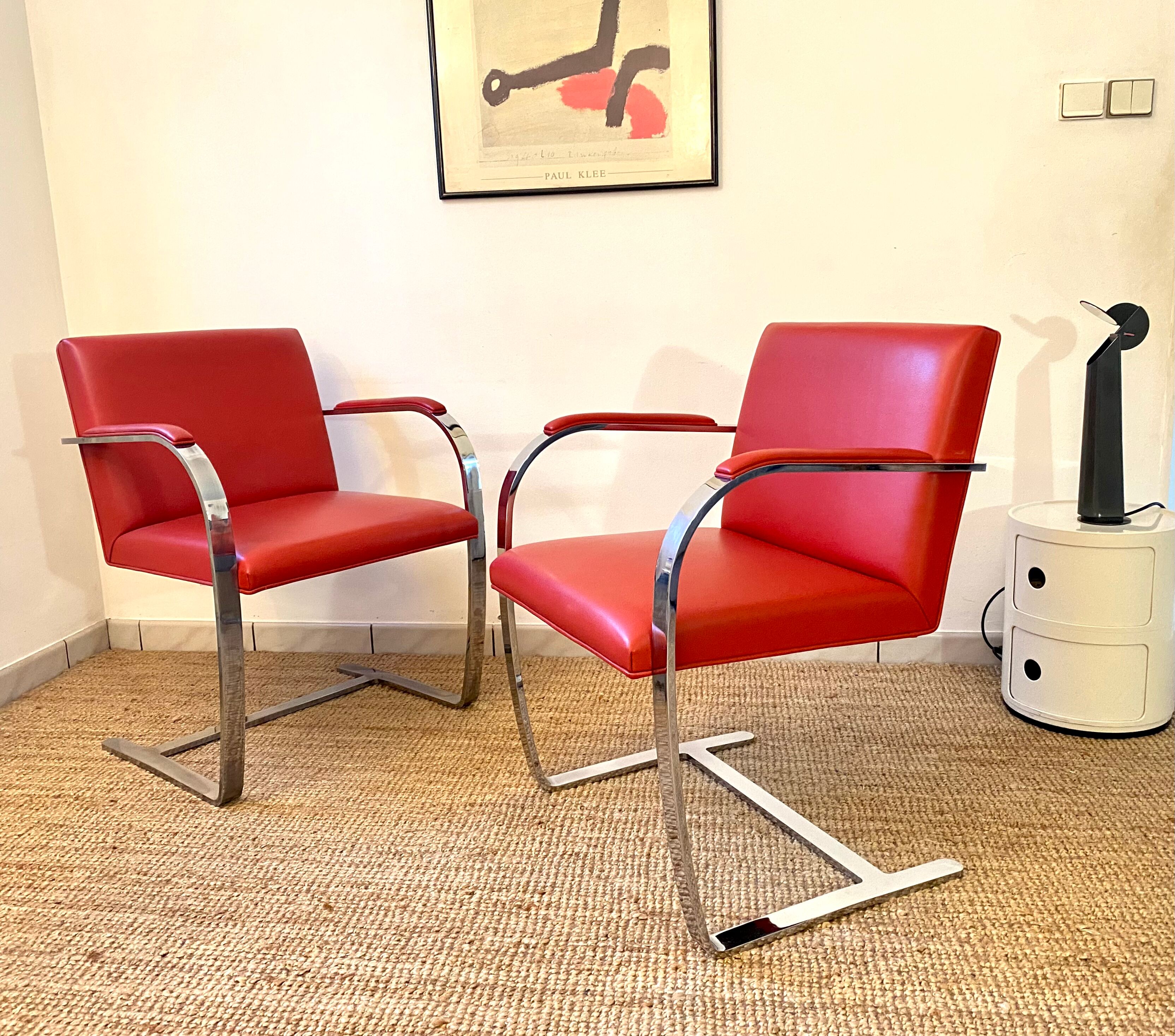 Armchair Knoll Brno design Lidwig Mies Van Der Rohe red leather