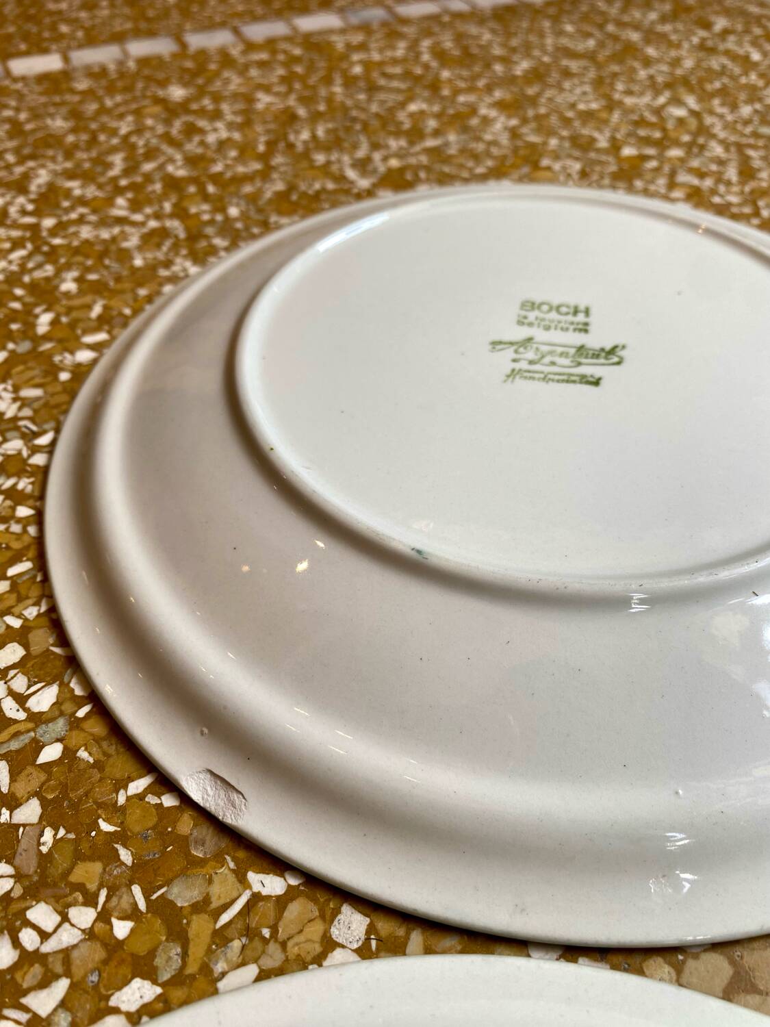 Set of 4 Argenteuil Boch Frères dinner plates