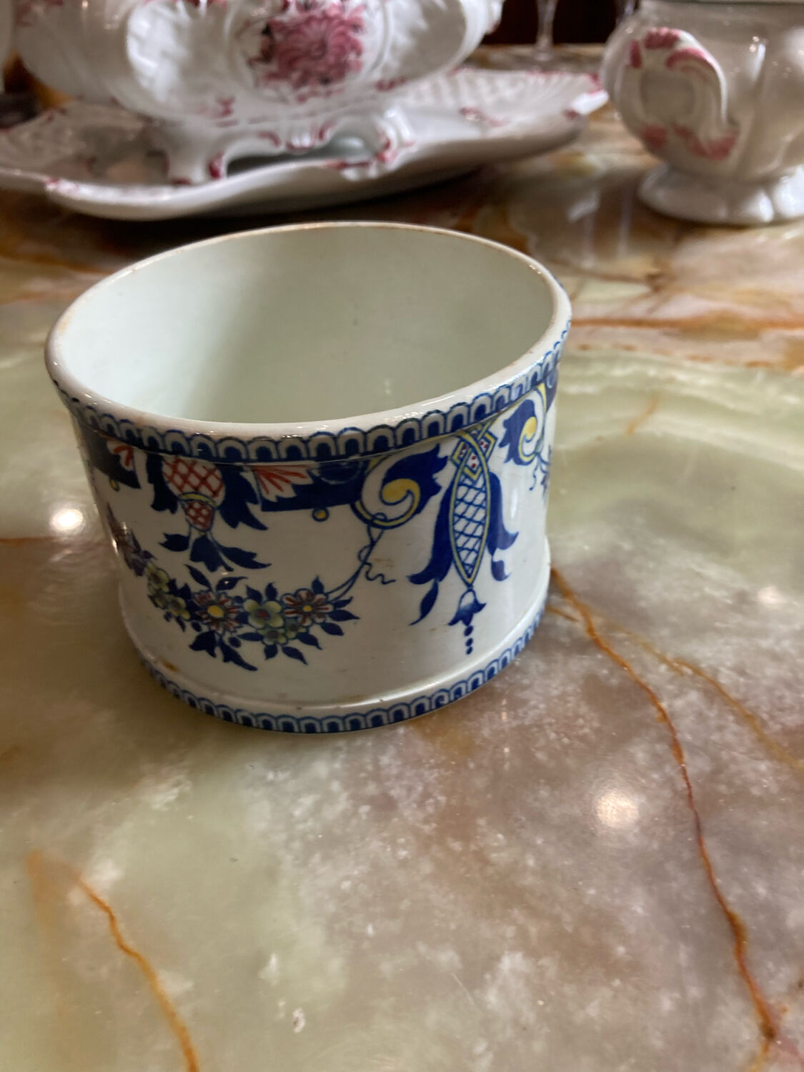 Gien earthenware pot