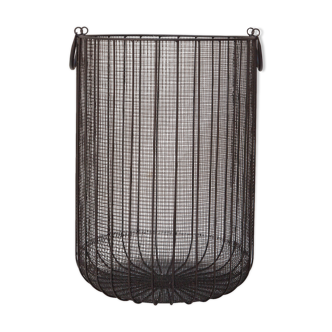 Black braided steel wire basket