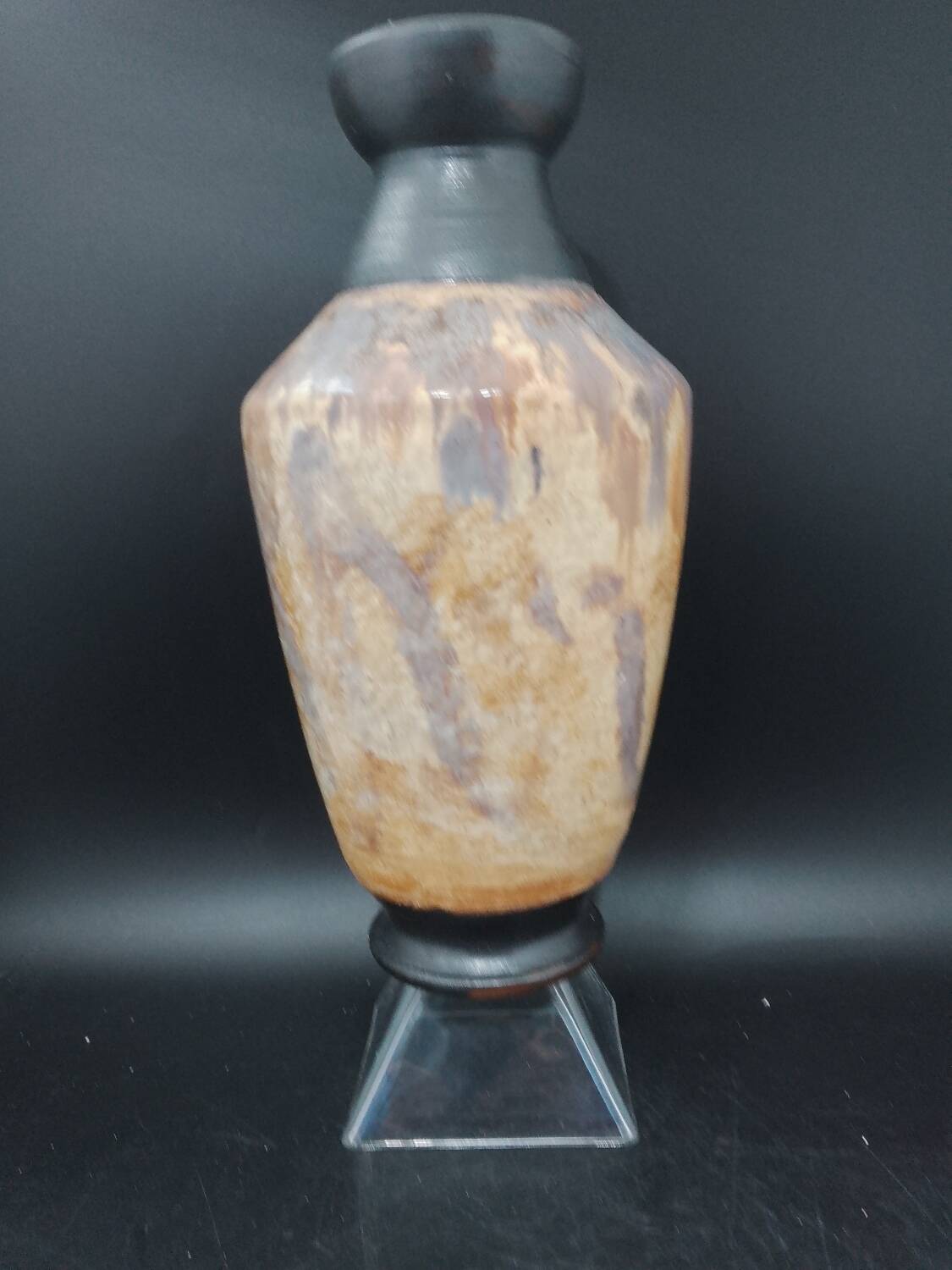 Large stoneware vase from Bouffioulx signed Losson, Hand-turned 1960