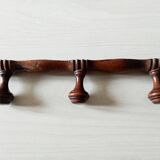 Wall-mounted coat rack with 3 hooks