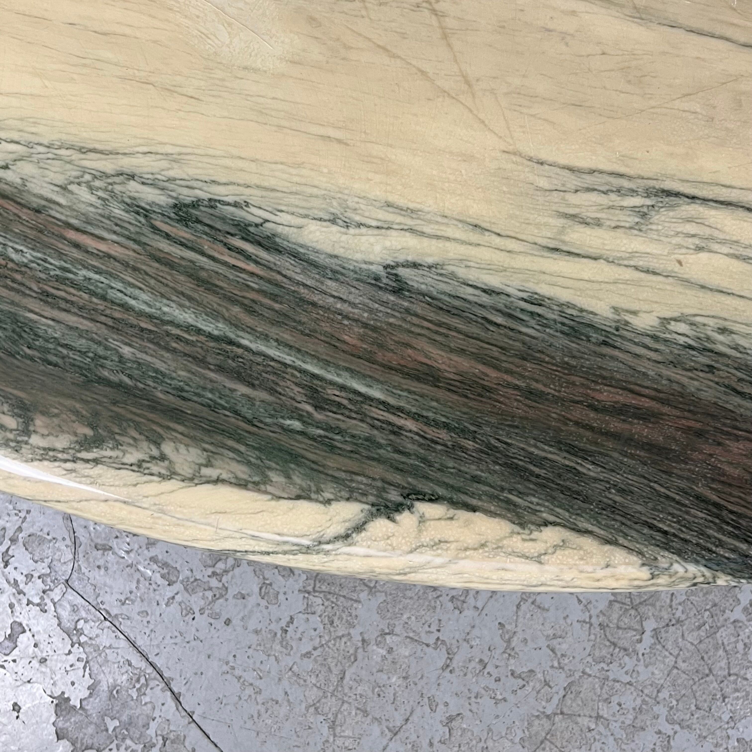 Table basse en marbre vert d'Estours années 70