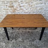Farm table