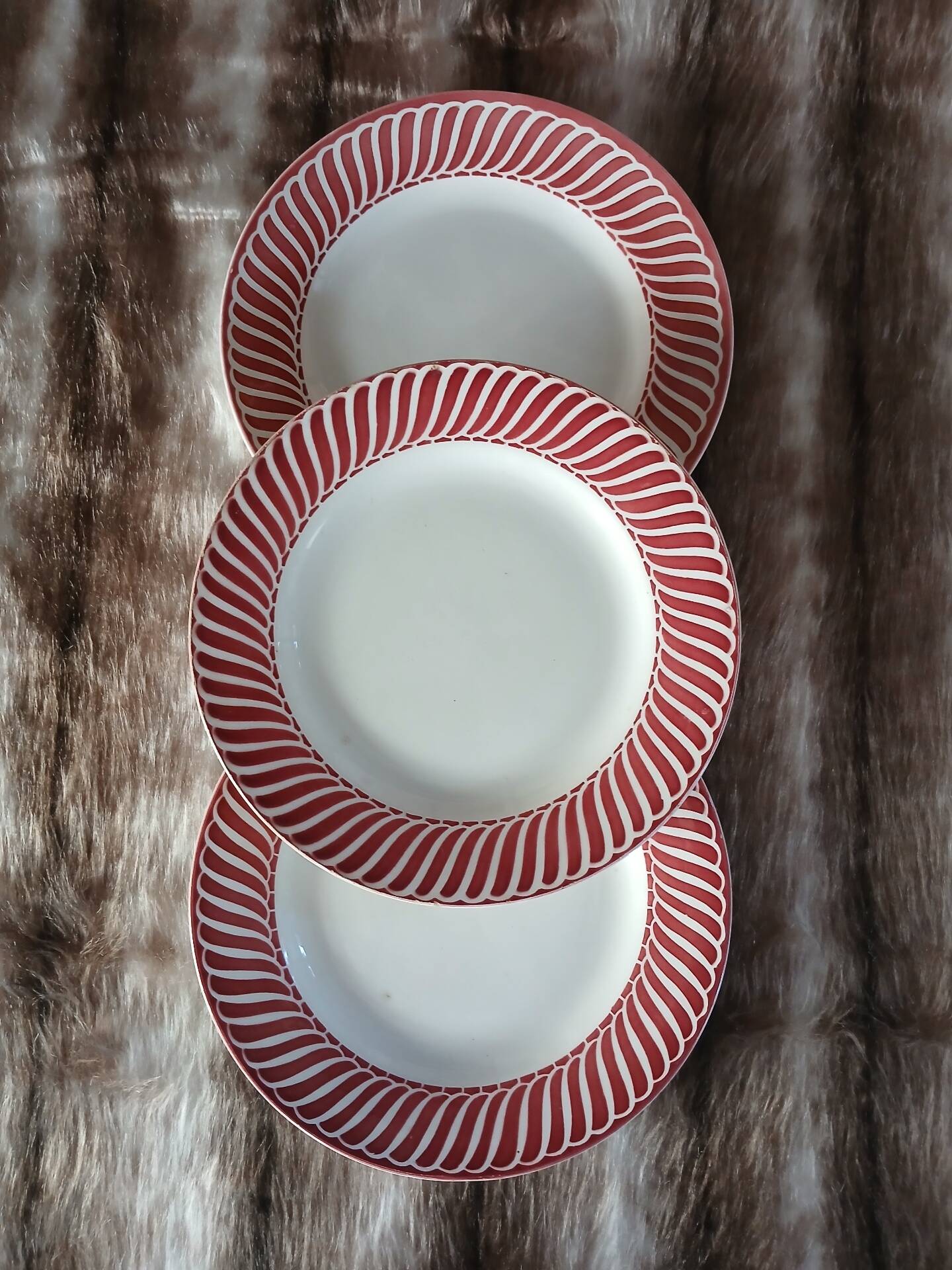 3 antique flat plates from Digoin and Sarreguemines