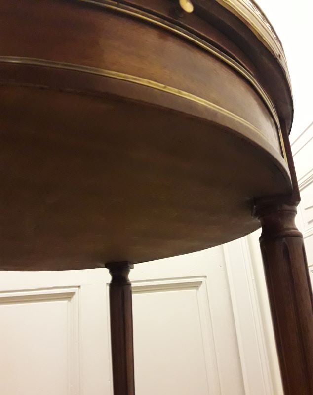 Louis XVI-style side table mahogany, marble