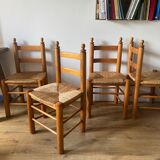 Chaises en pin et paille