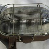 Industrial sconce hublot oval bakelite base