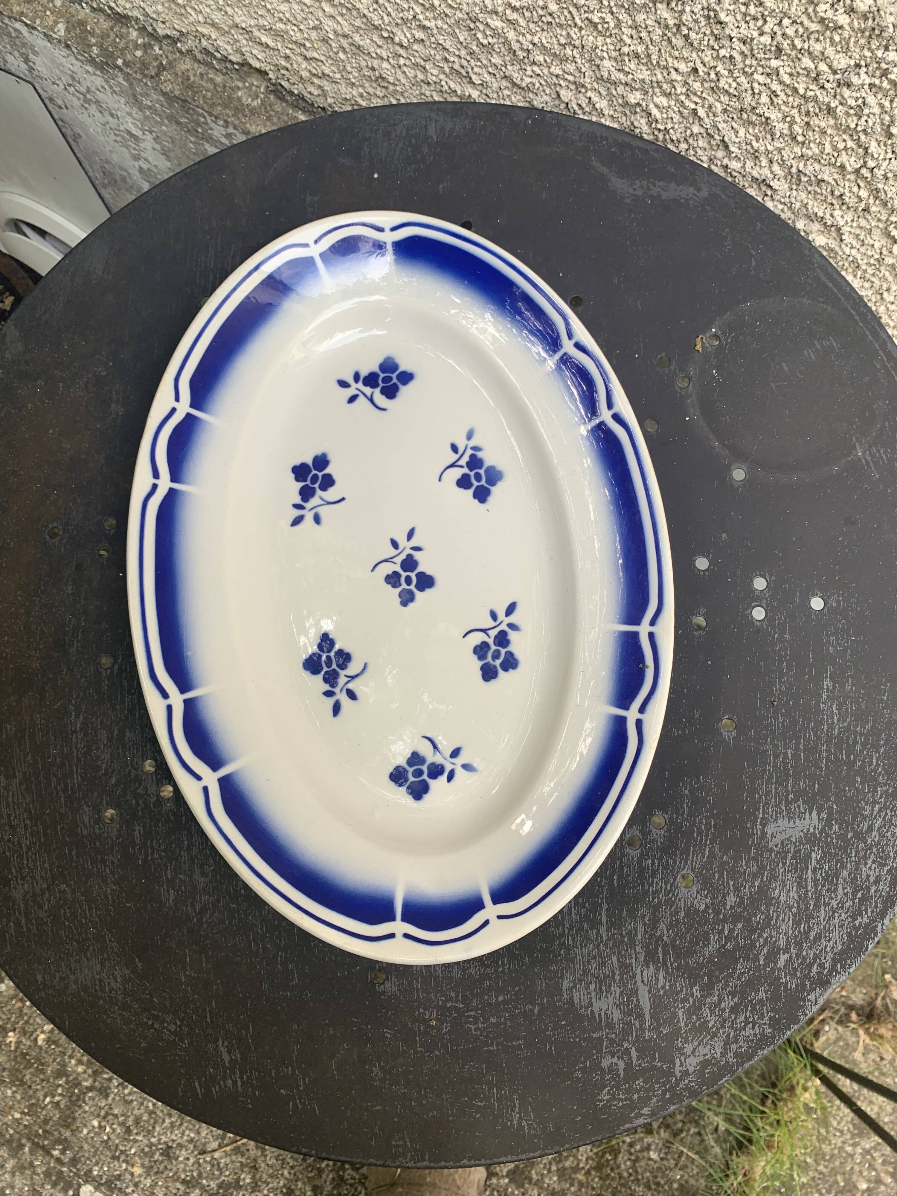 Art Deco earthenware blue flower serving dish
