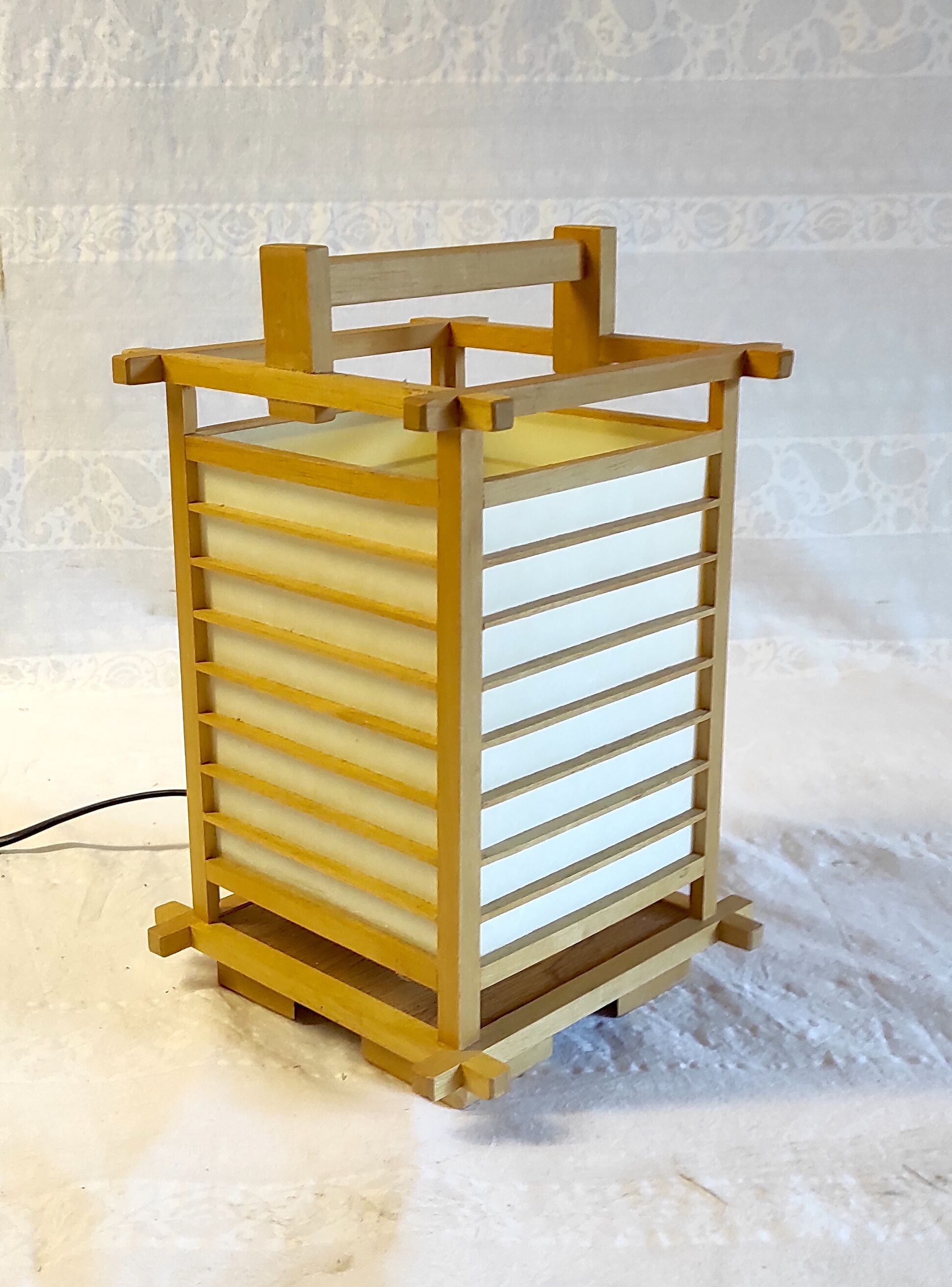 Japanese style bedside lamp – 70s/80s