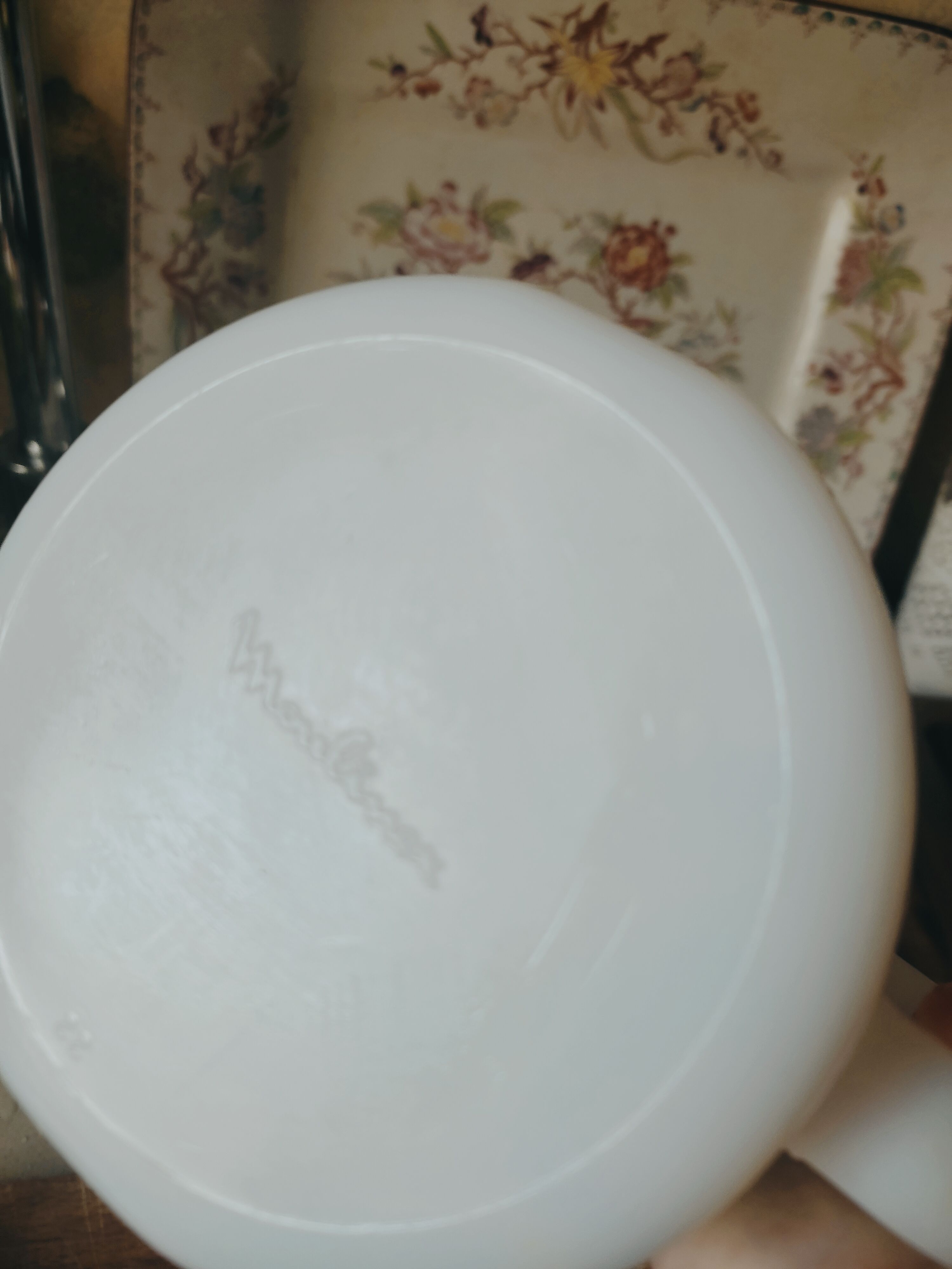 Verseuse Moulinex en opaline blanche