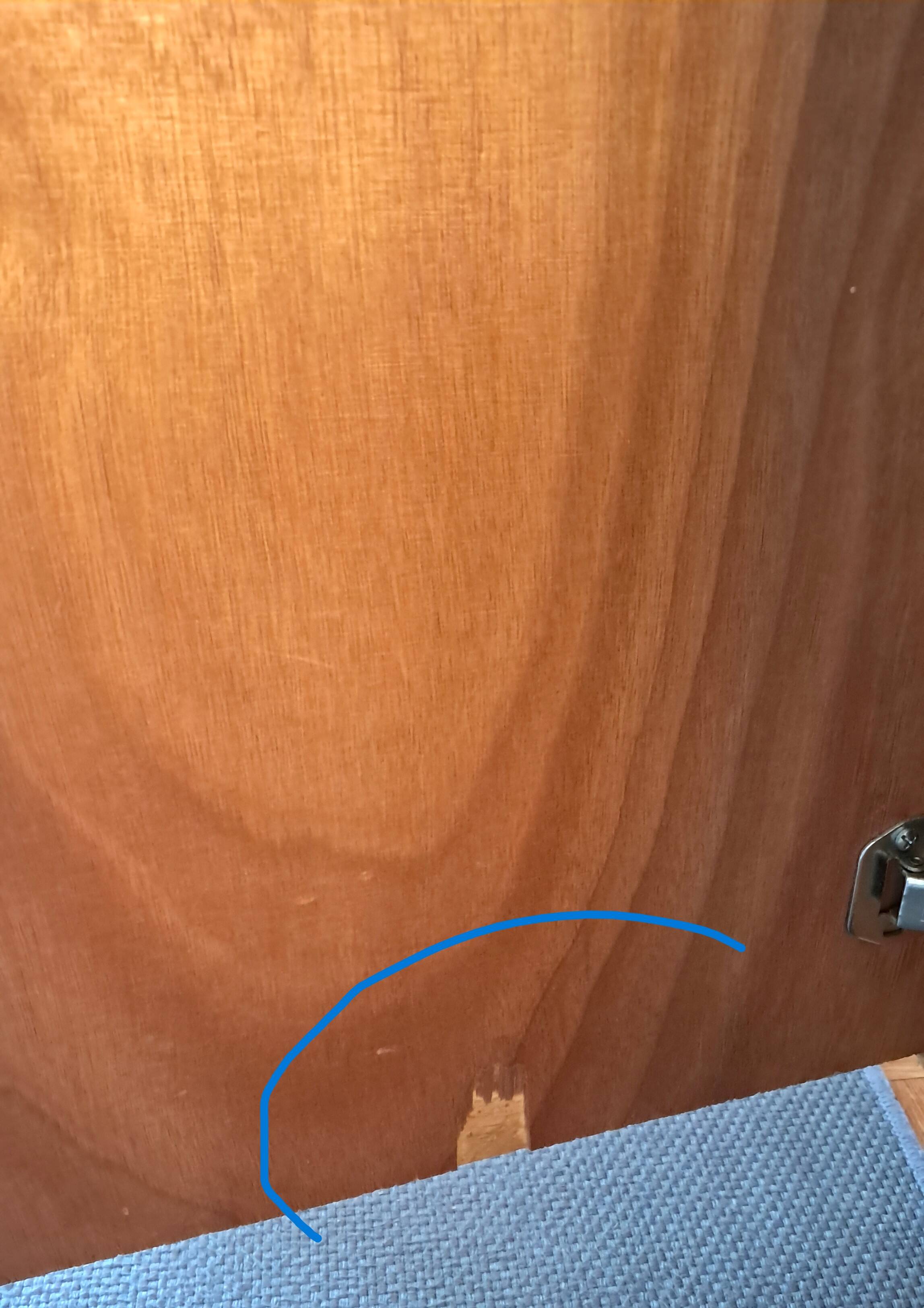 Vintage rattan chest of drawers 1960/70.