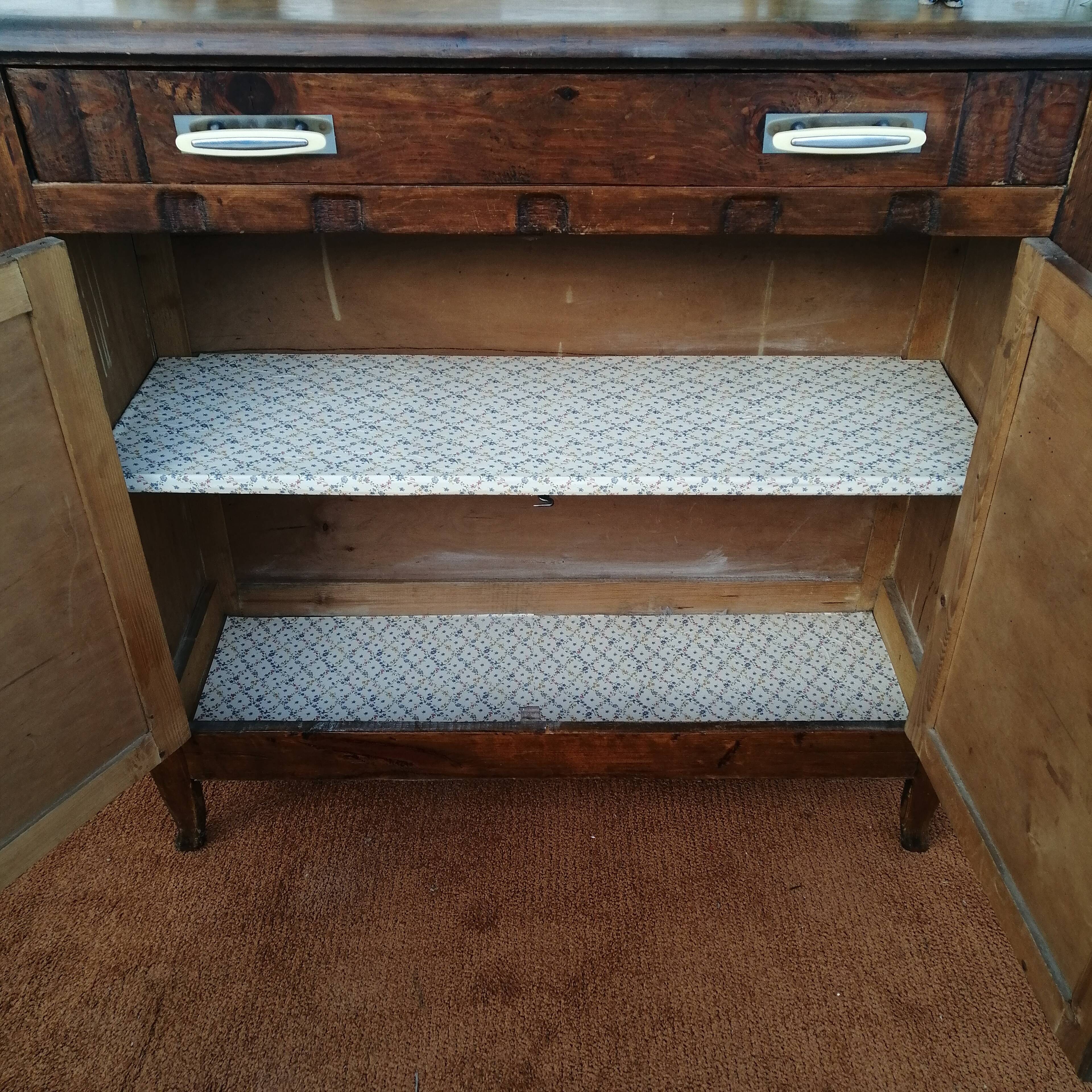 1950s Parisian style buffet