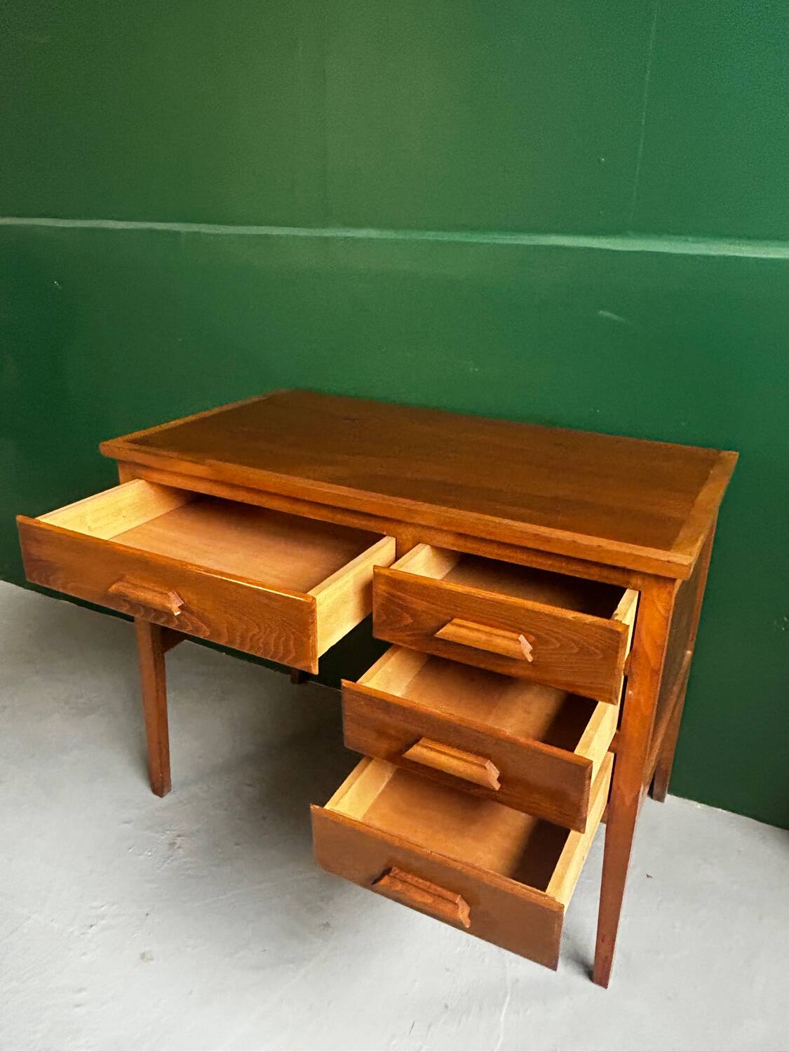 Bureau Administratif Vintage en Chêne – Années 50/60