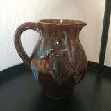saline pitcher