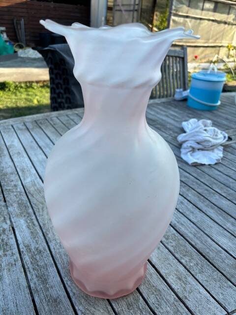 pink glass vase