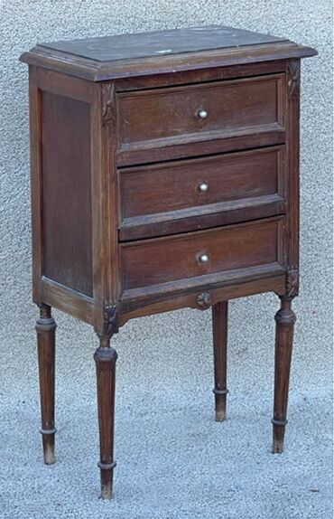 Dresser
