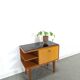 Mid-Century kastje J.D. Freese met klep en zwart opaline glas