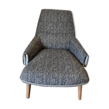 NATUZZI fabric seat