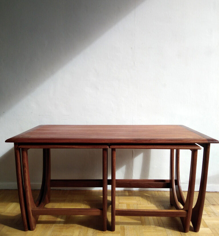 Pull-out tables in teak - G Plan - 1960s