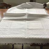 White dive tabletop