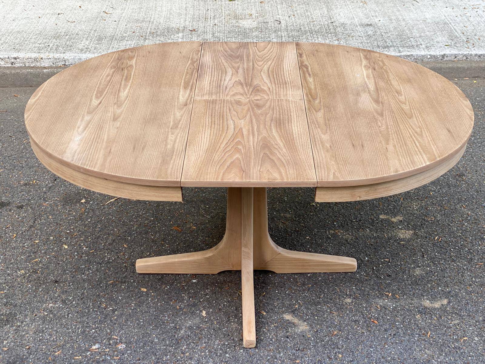 Scandinavian round extendable dining table Baumann stripped teak 1960