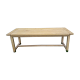 Farm table