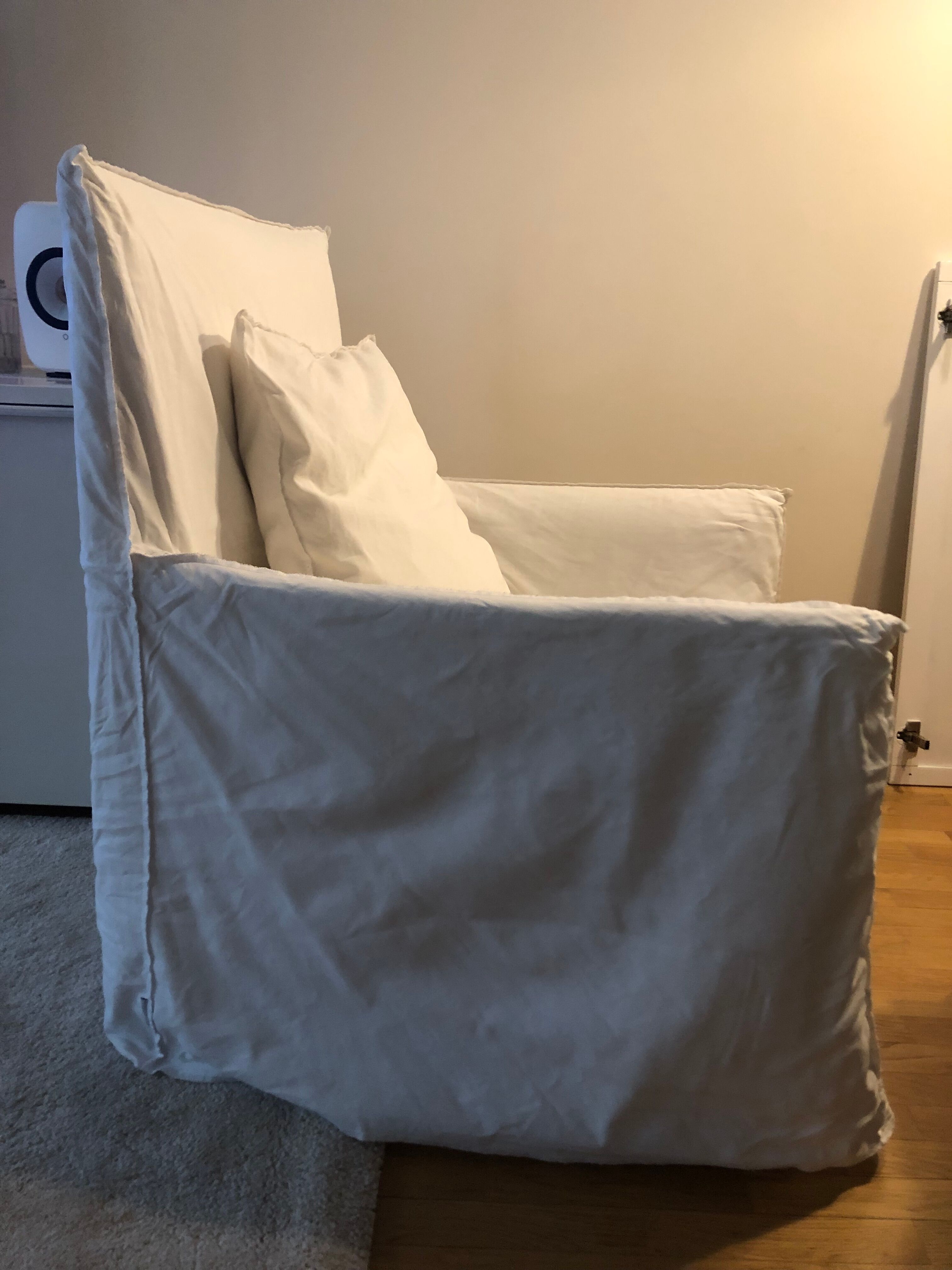 Armchair Ghost 04 Gervasoni