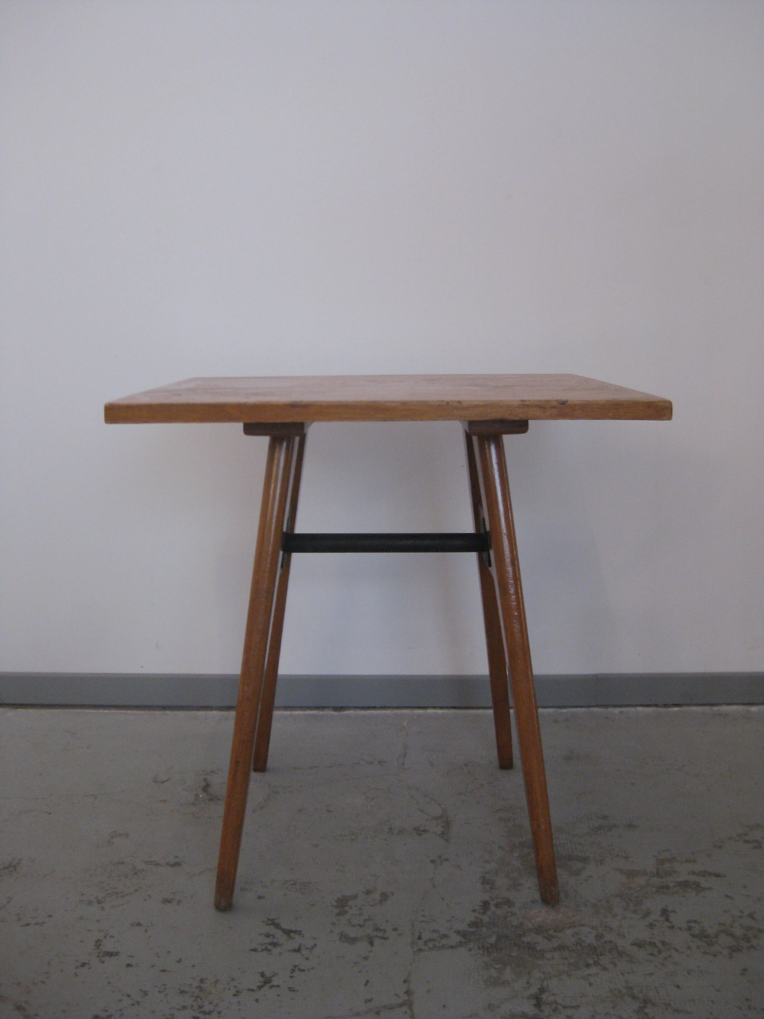 Table en bois Stella 1950