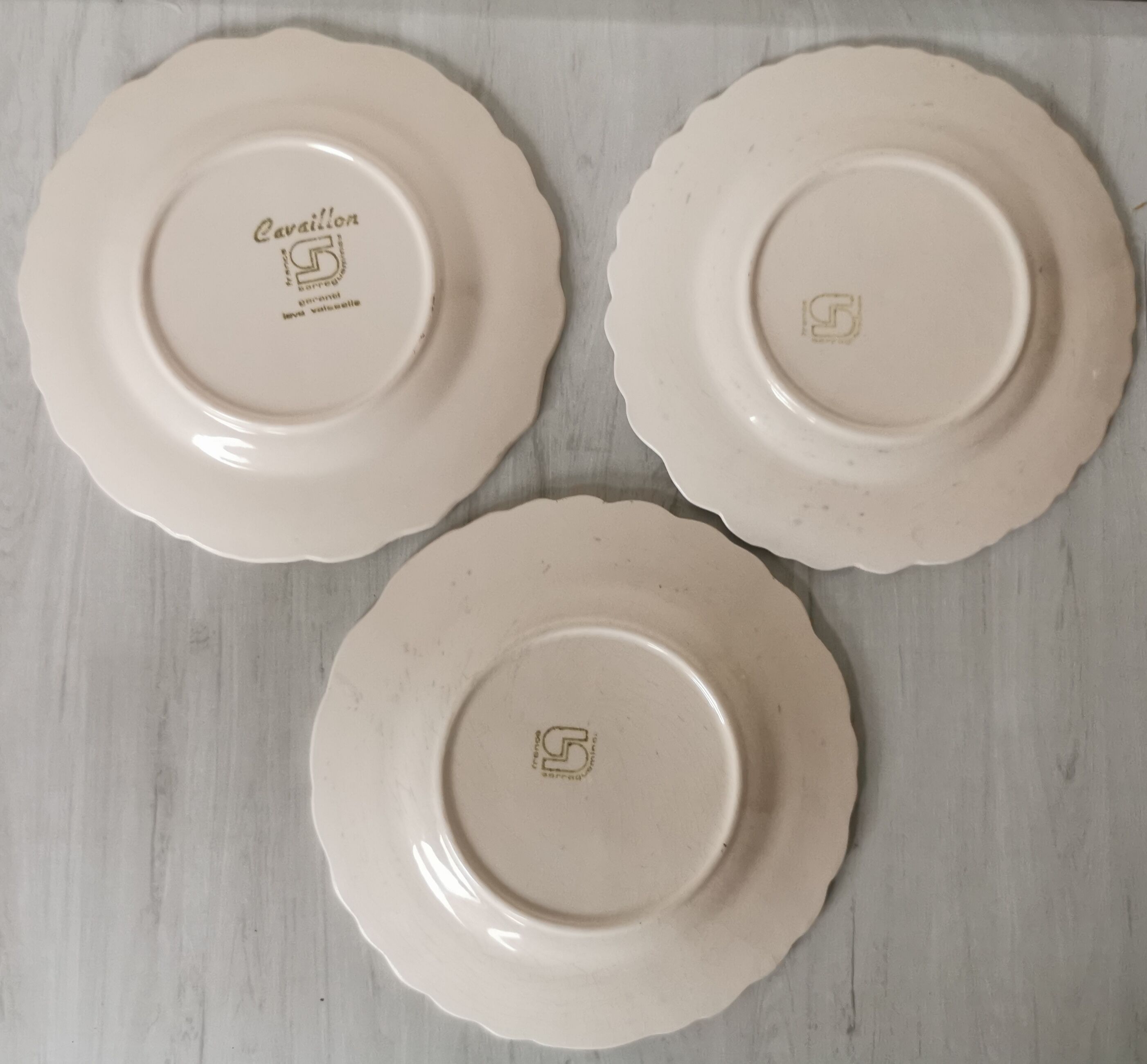 Sarreguemines Cavaillon fruit plates