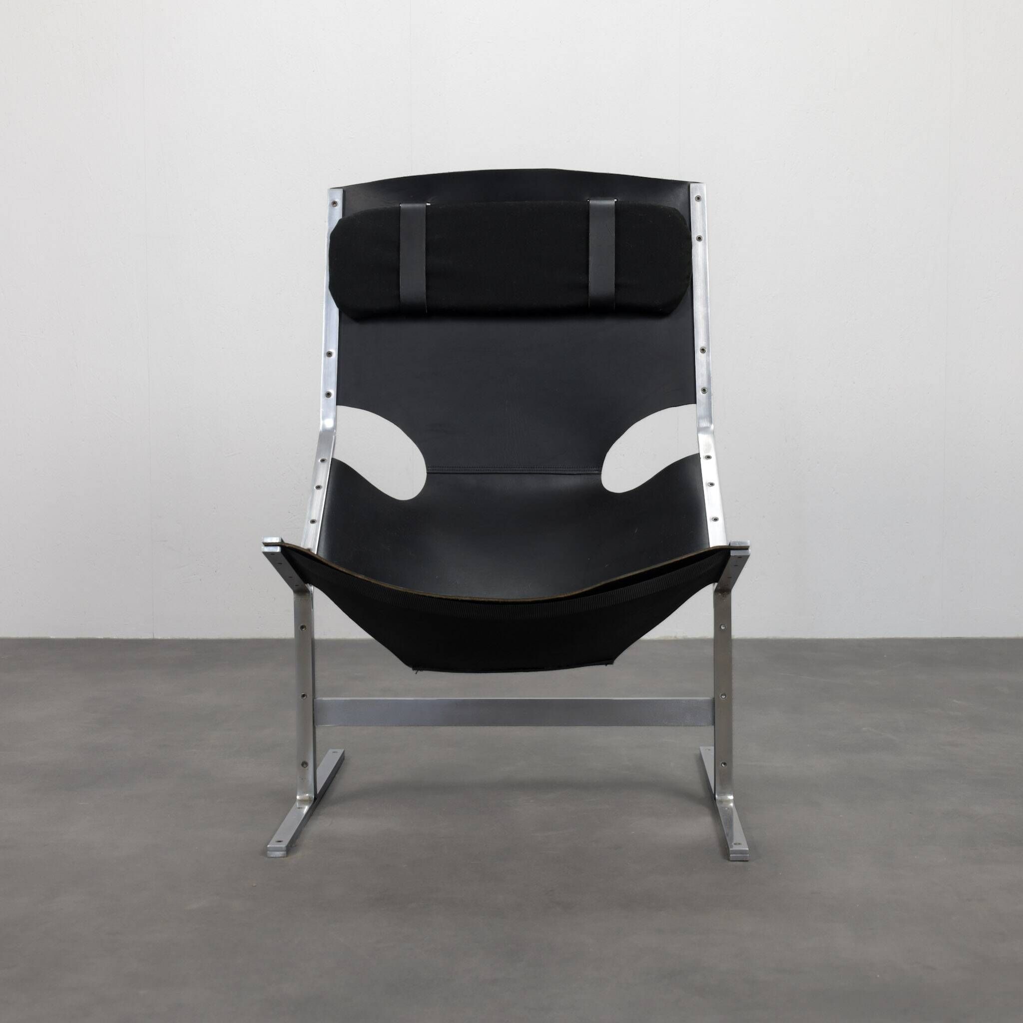 Extremely rare leather lounge chair by Pierre Thielen for Metz & Co., Netherlands, 1960s