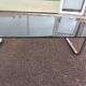 Table basse chromé et verre noir fumé space age italienne
