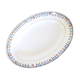 Oval dish, Saint Amand, iron land