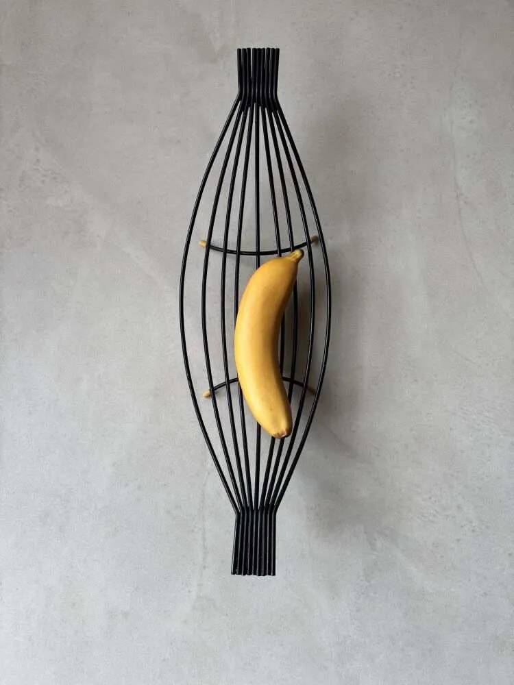 Corbeille à fruits en fil d'acier noire minimaliste années 50