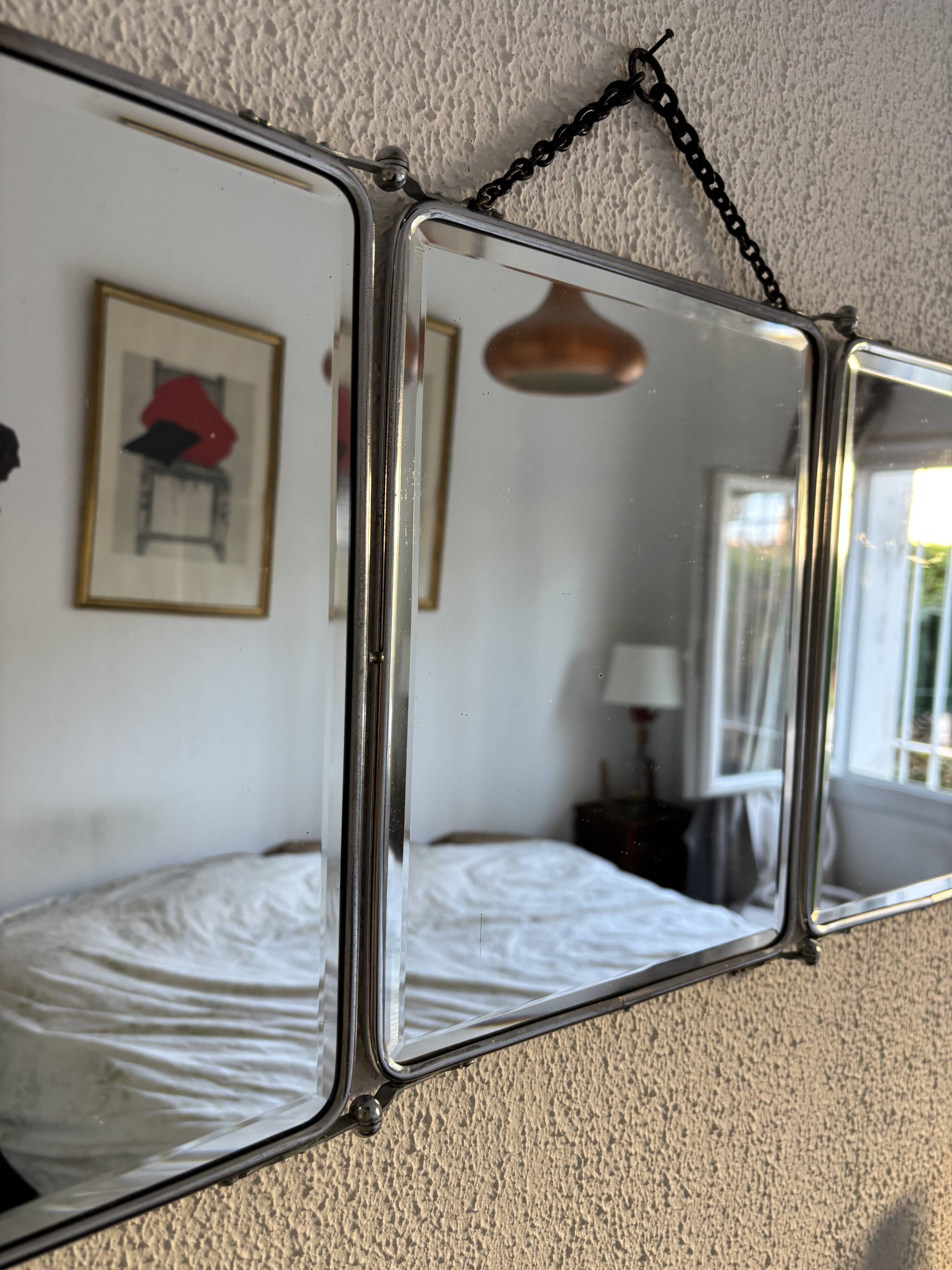 Vintage 1940s triptych barber mirror, bevelled chrome, snake imitation - 31 x