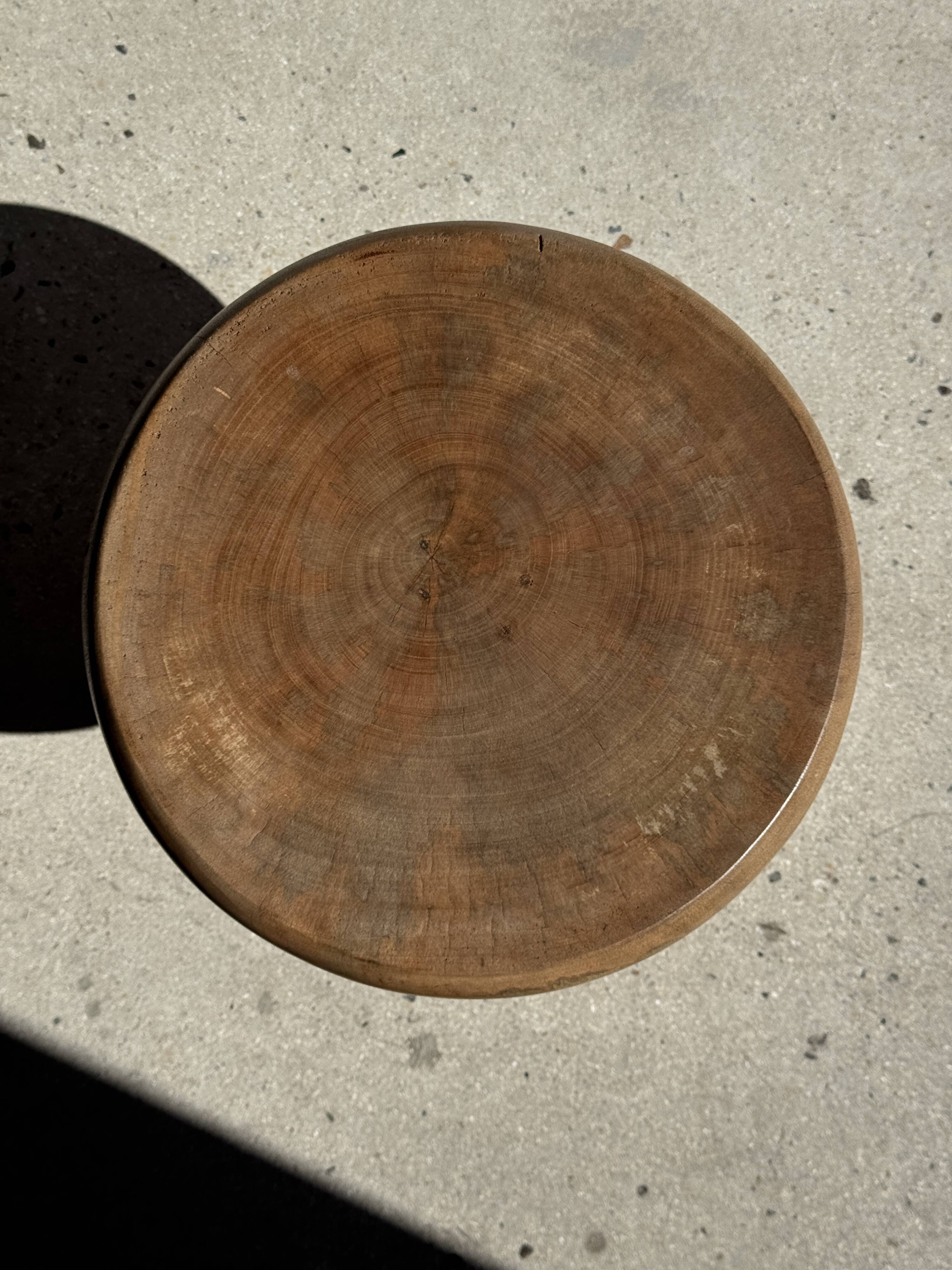 Pawn Natural - Stool, side table, end table in solid mango wood