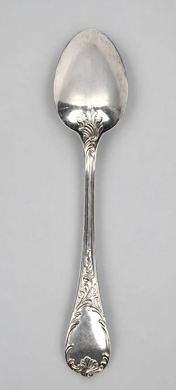 Twelve large Christofle Marly table spoons, silver-plated.