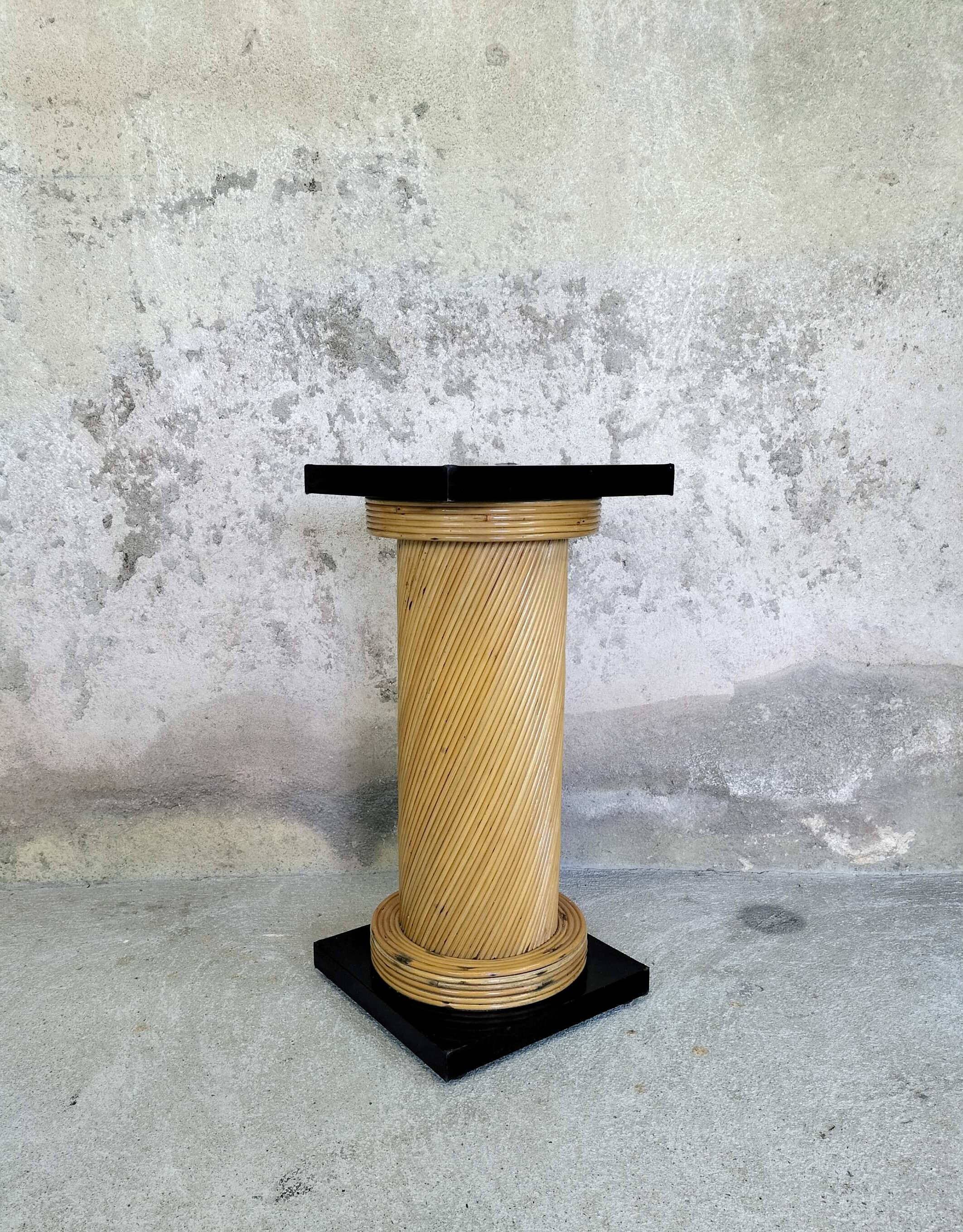 Vintage rattan column