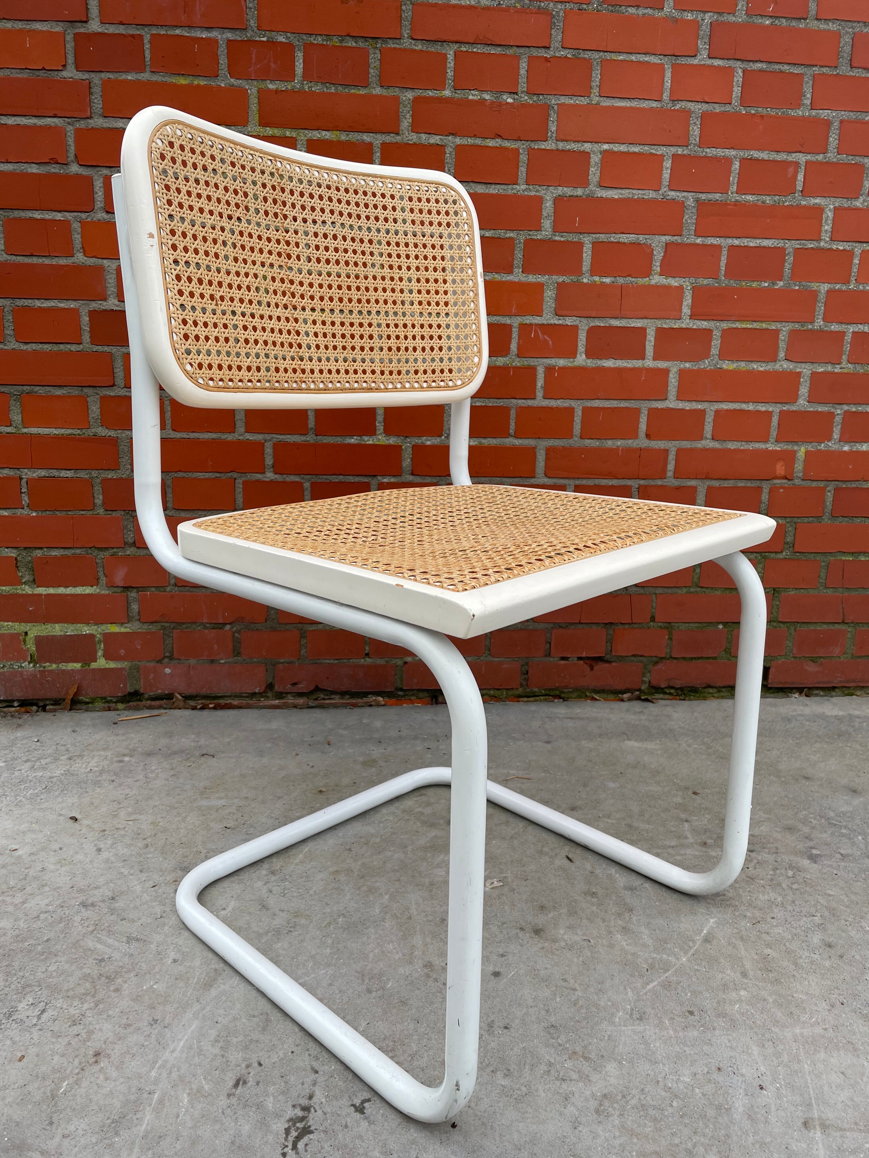 Cesca design chair b32 model white
