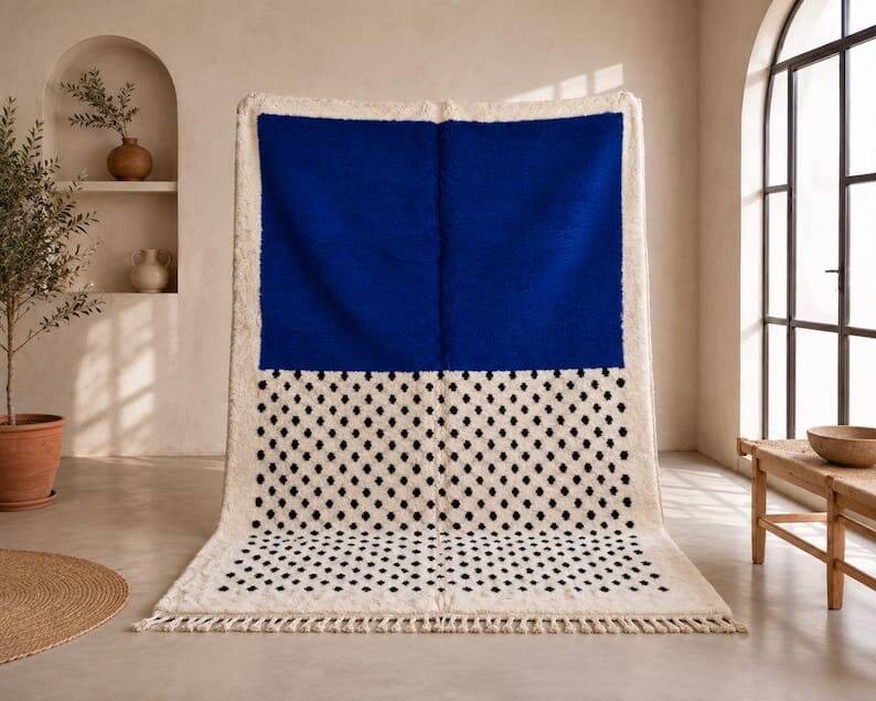 Handmade traditional natural wool rug 2/3 m