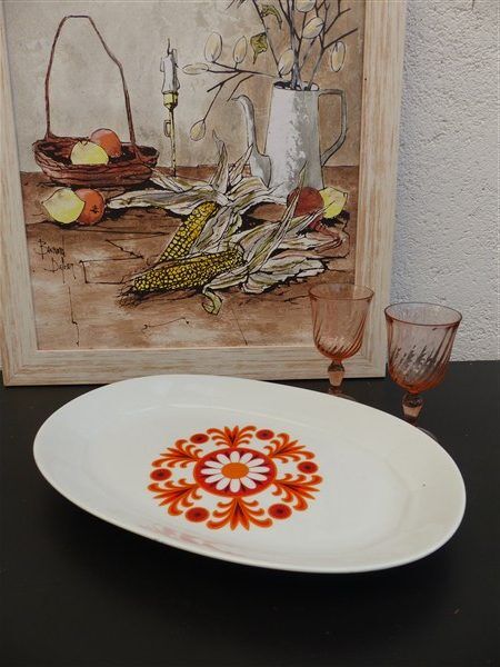Vintage oval dish decorated with orange flowers 70s