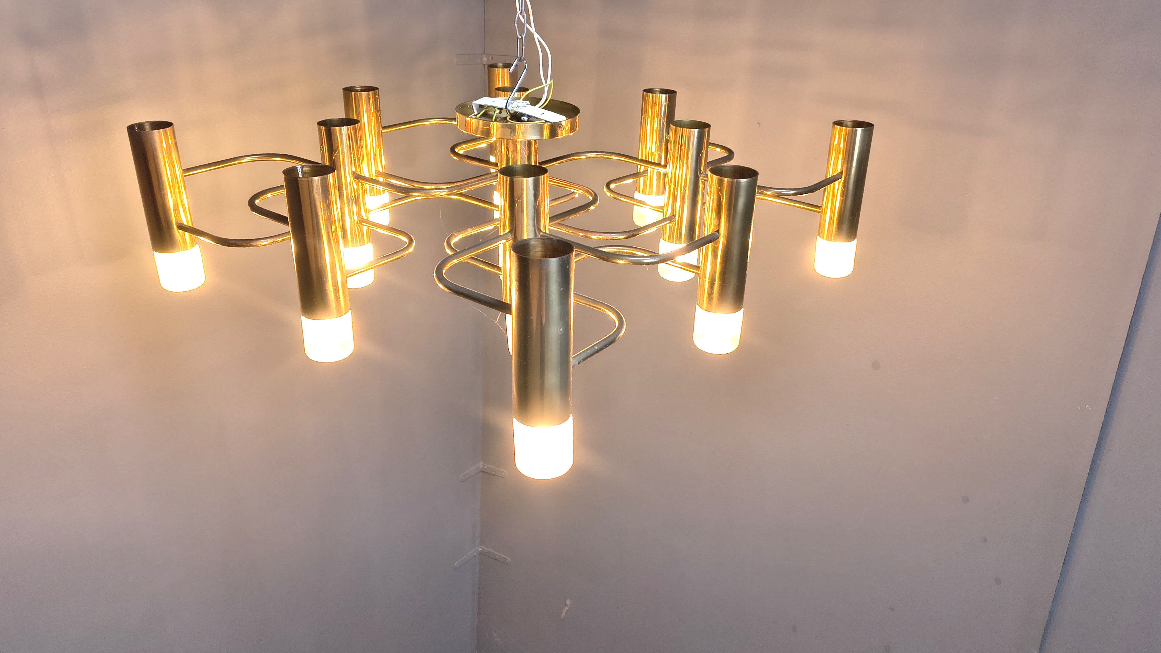 Mid century Sciolari chandelier with 13 lightpoints
