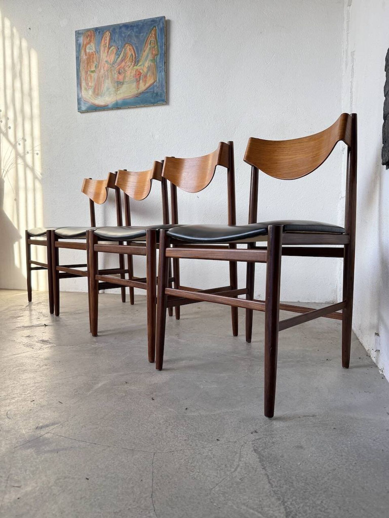 Set of 4 Italian chairs by Gianfranco Frattini.