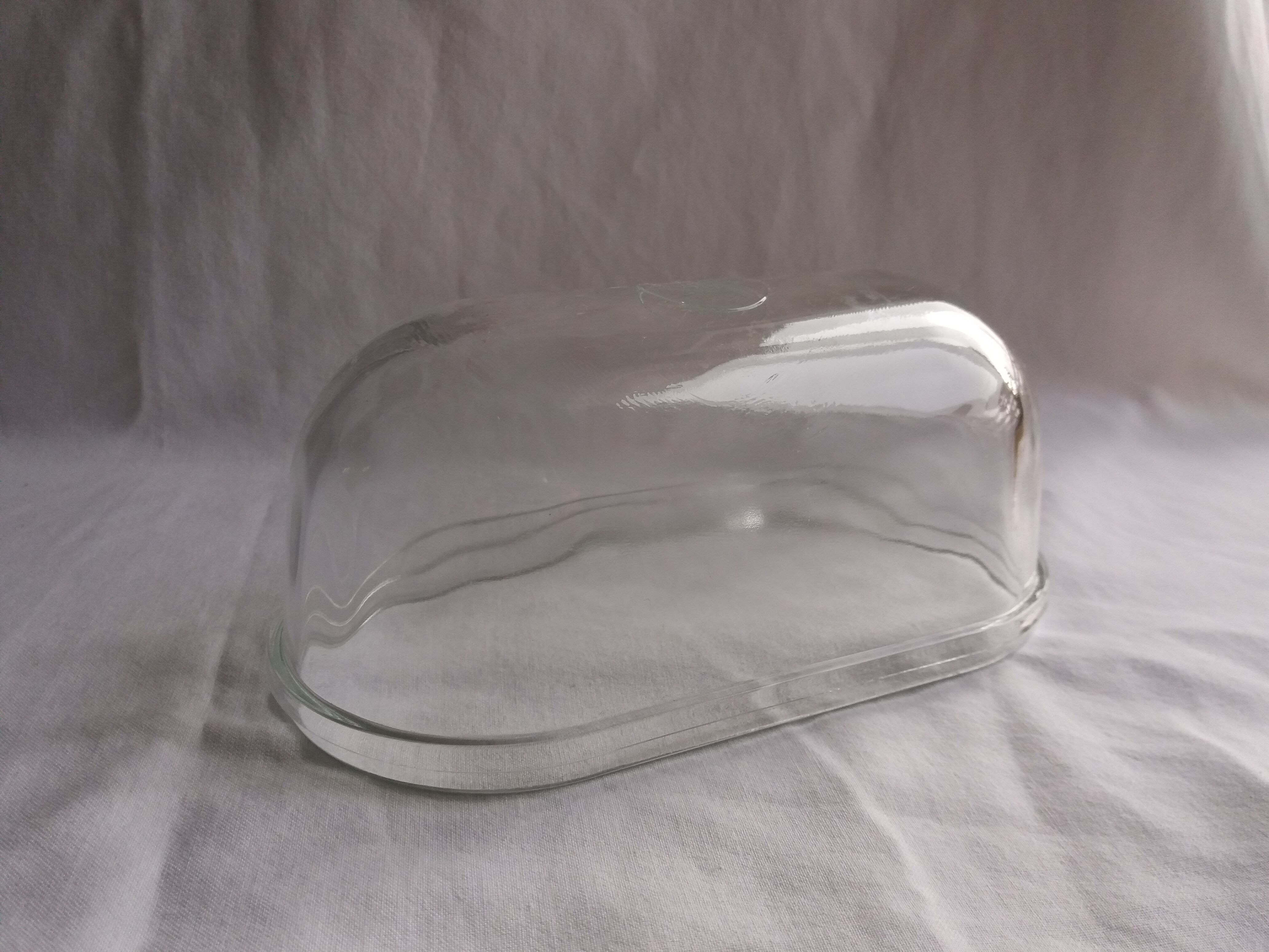 Globe lampshade for industrial wall lamp