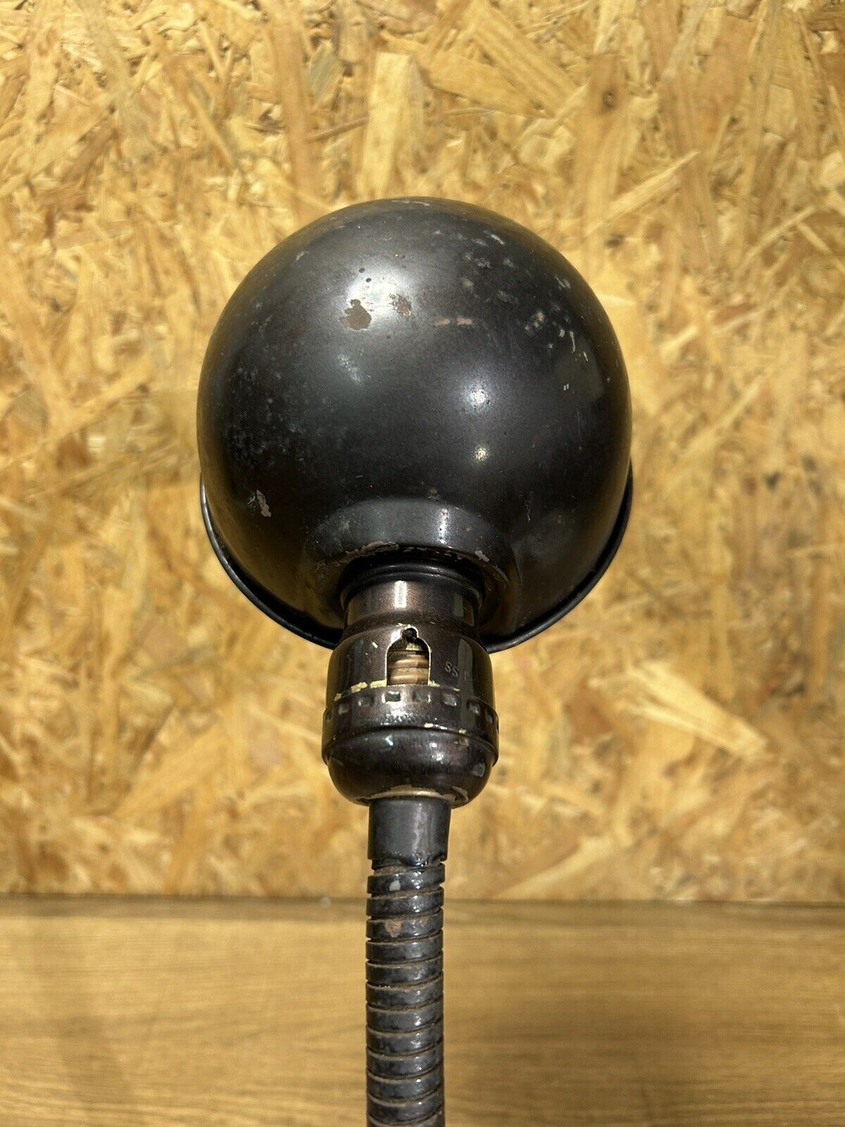 Ancienne lampe art déco, métal fonte, paulding USA, déco atelier, loft, vintage