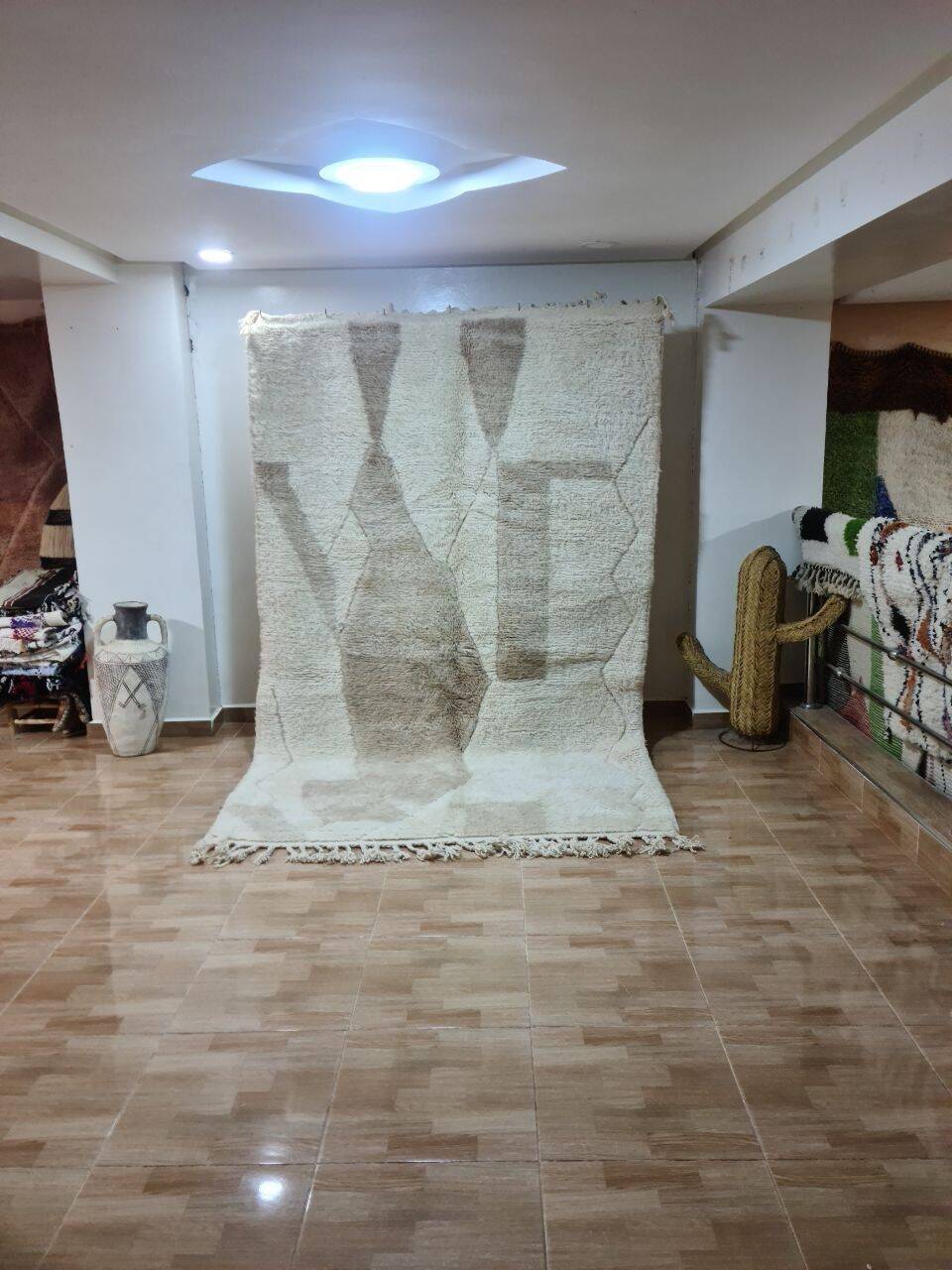 Traditional handmade Beni Ouarin rug size 150 x 250 cm